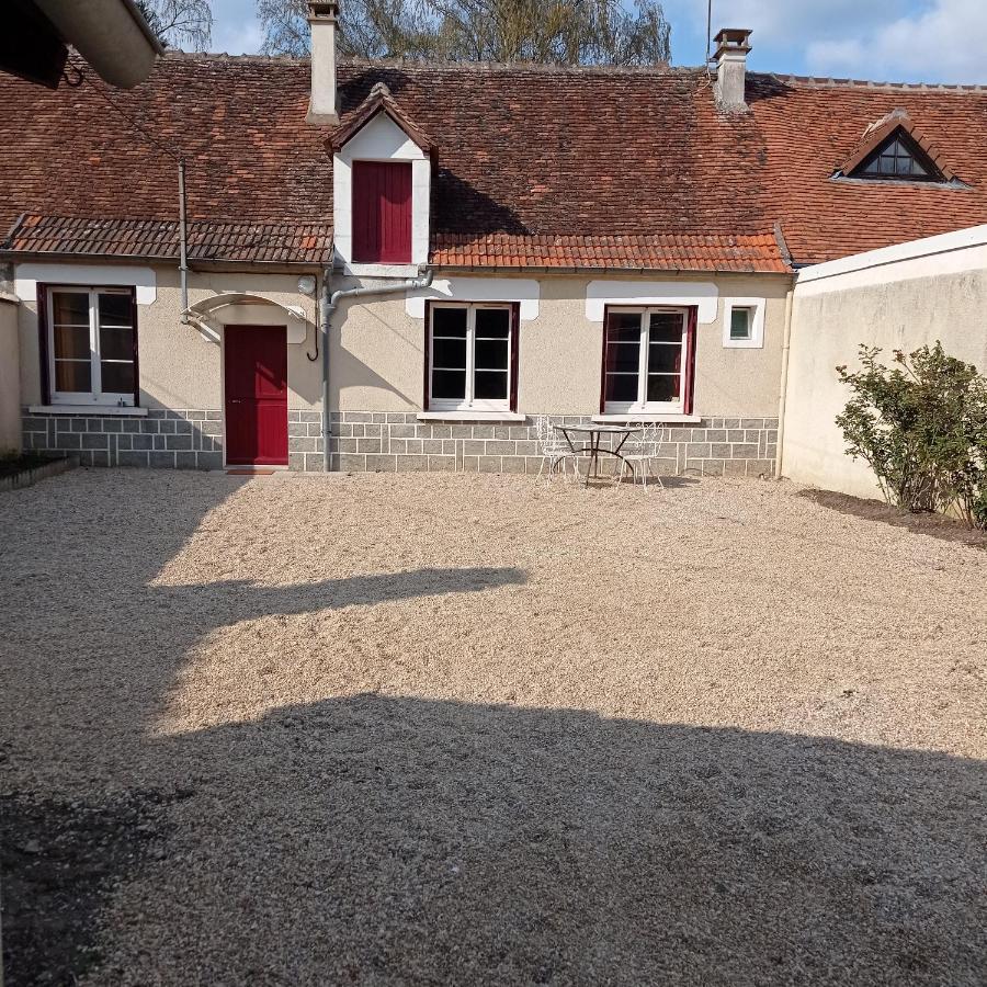 Gite De La Clavette Gievres Bagian luar foto